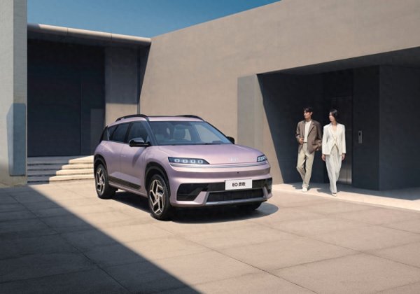 鸿岳资本配资 把“时间”和“品质”写进一台15万级纯电SUV——北京现代EO羿欧